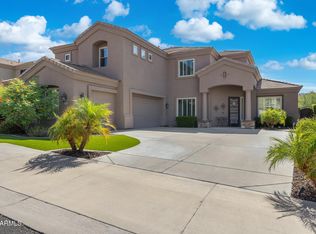 441 W Desert Flower Ln, Phoenix, AZ 85045
