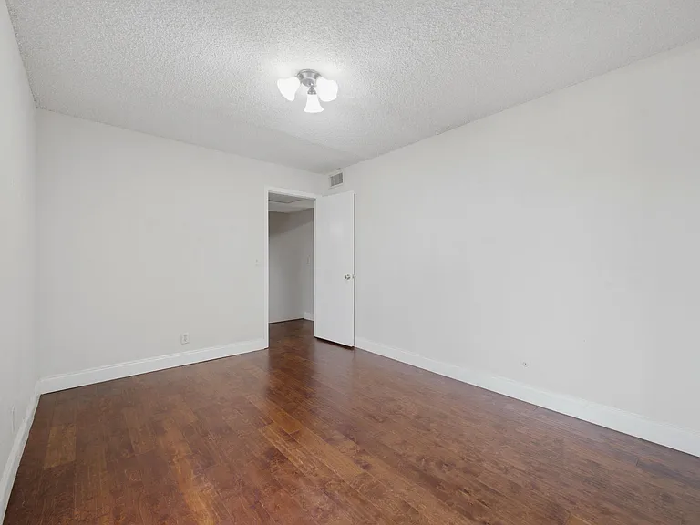 105 Woodland Rd — Photo 30