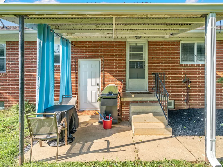 217 Buckingham Dr — Photo 49
