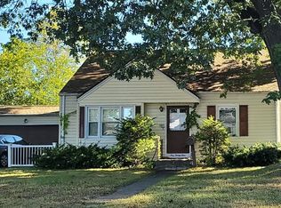 131 Atherton St, Springfield, MA 01104