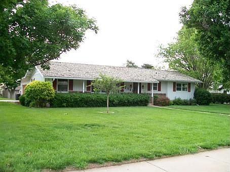 1st image of 2502 Pheasant Pl