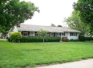 2502 Pheasant Pl, Great Bend, KS 67530