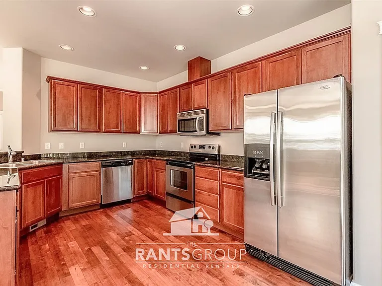 4724 Stonegate St SE — Photo 8