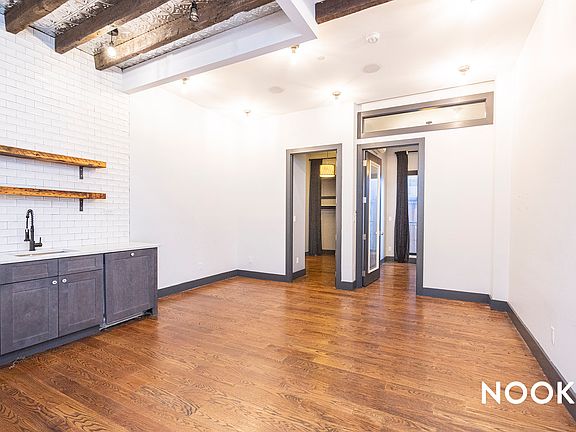 4th image of 269 Meserole St APT 1D