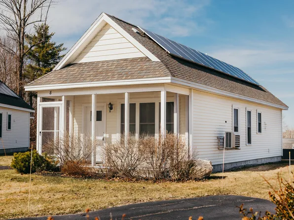 8 A Street, Bridgton, ME 04009