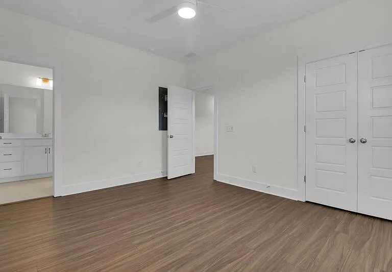 268 Symphony Ave — Photo 12