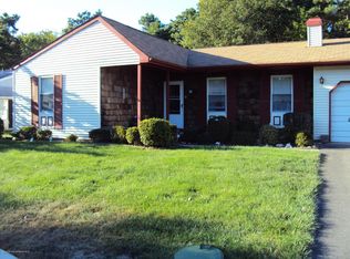 41 Auburn St #54B, Whiting, NJ 08759