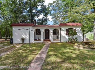 27 Laurel Pl, Howell, NJ 07731