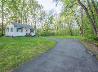 1081 Pine Pl, Kingston, NY 12401