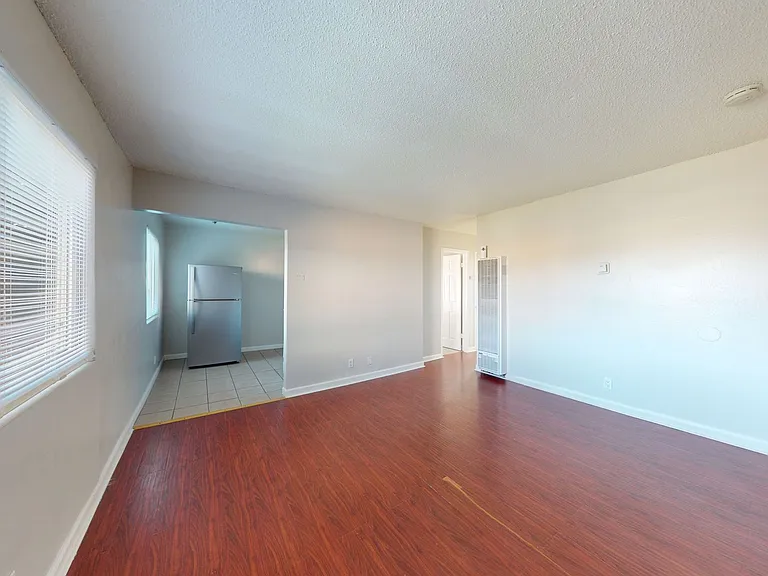 922 Carlson Blvd — Photo 4