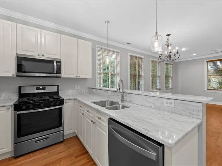 11 Kirkland Ln — Photo 10