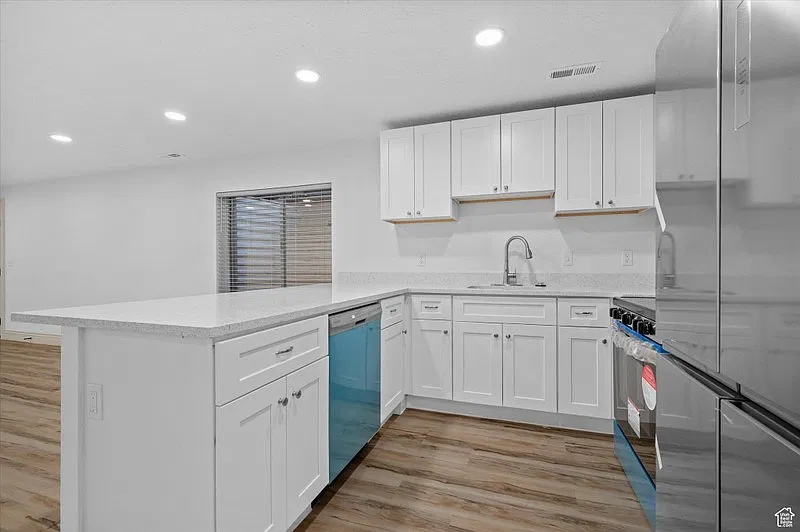 3 Beds 2 Bath Basement — Photo 2
