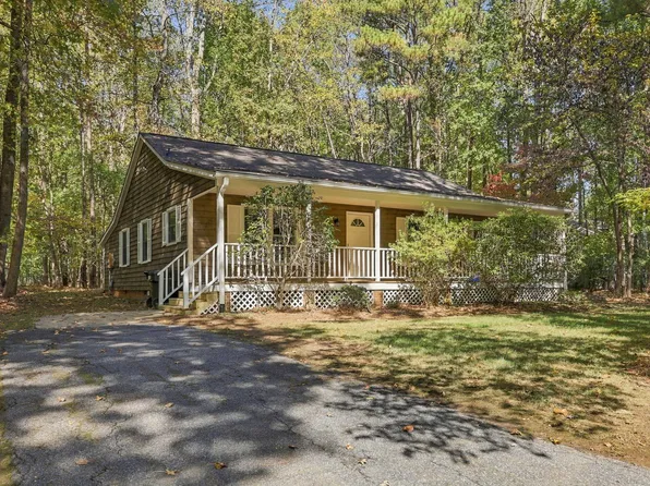 601 Bolin Creek Dr, Carrboro, NC 27510