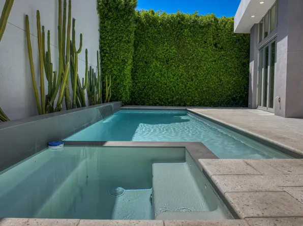 415 Terno Ln, Palm Springs, CA 92262
