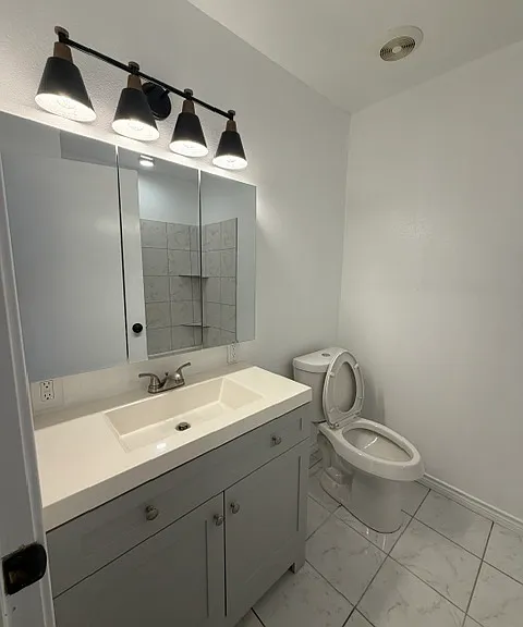 1007 S 29th St — Photo 11