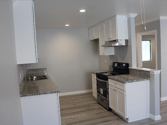 Similar Unit Pictured