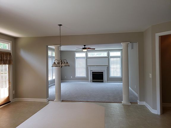 Family room and dinette