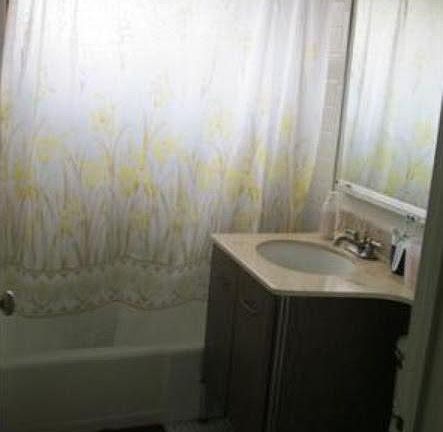 4th image of 56 Shrewsbury Green Dr Unit E