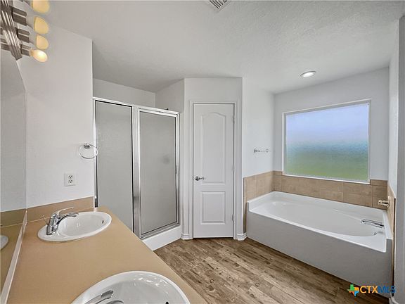 4th image of 735 Cactus Ln