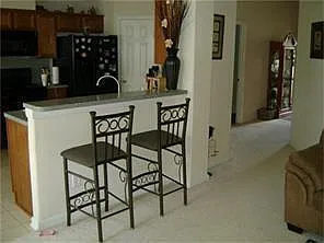 3 bed, 2.0 bath, 1420 sqft, $1,950 — Photo 4