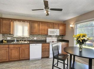 1719 Wexford Ave, Parma, OH 44134