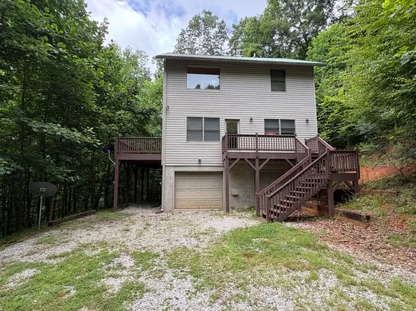 275 N Sugar Creek Rd, Franklin, NC 28734