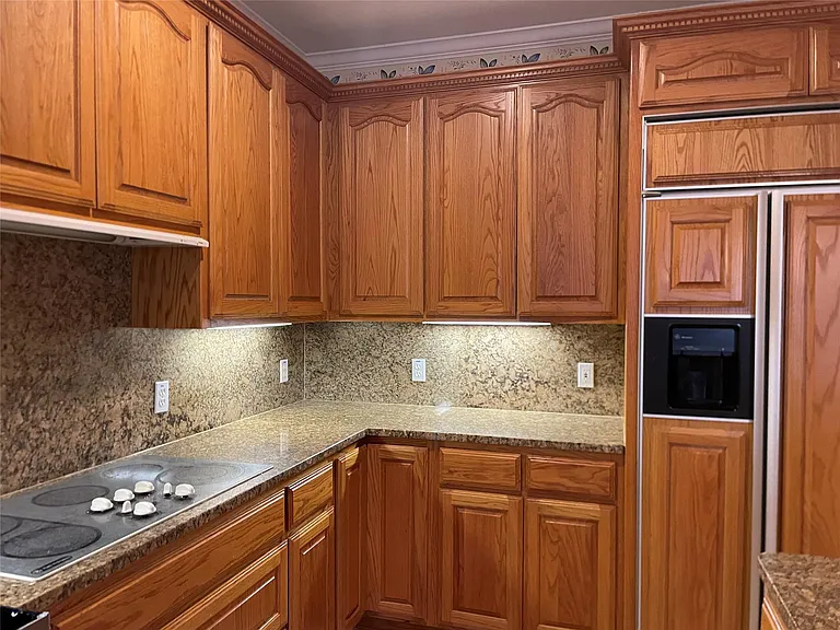 120 W Brazos Dr — Photo 10