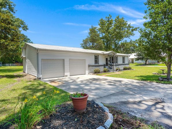 110 Warren St, Moncks Corner, SC 29461