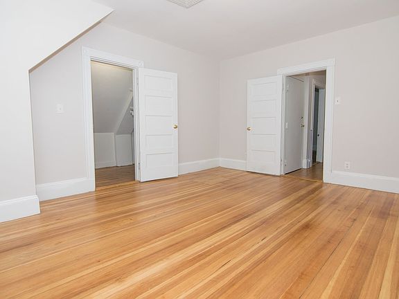 4th image of 77 Ashford St #3