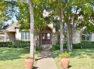 2111 Holly Ridge Ct, Cedar Hill, TX 75104