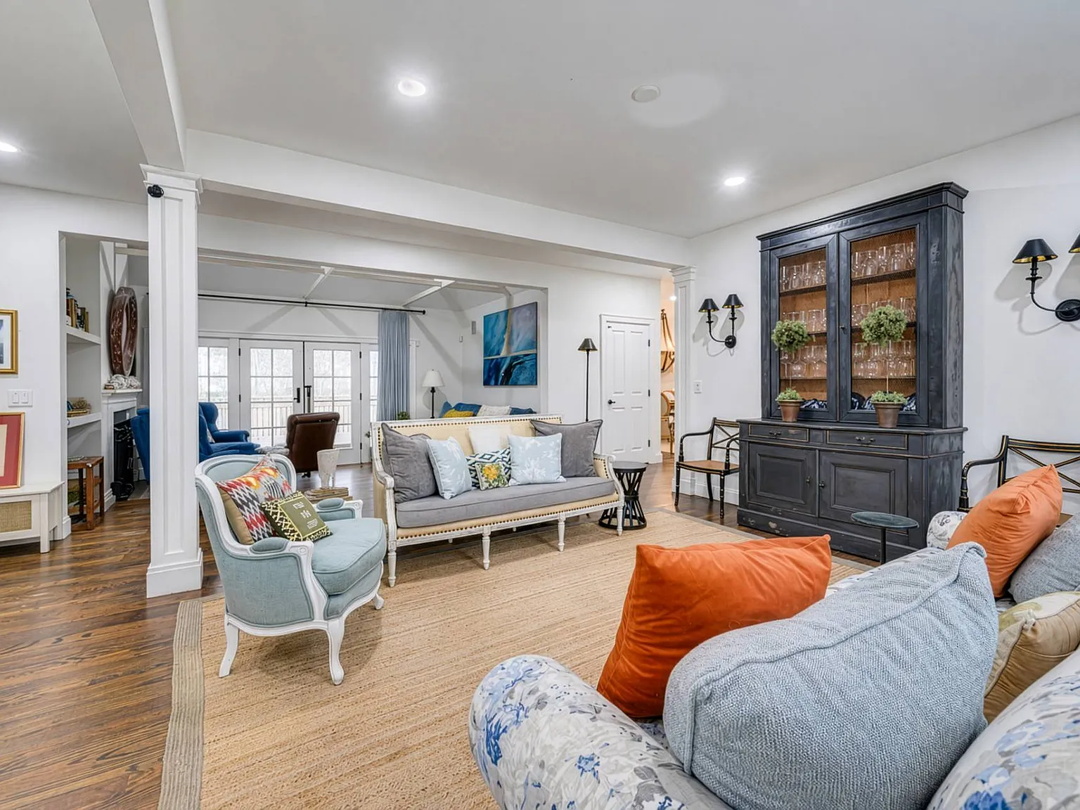 Beautifully Appointed Hamptons Getaway — Photo 2