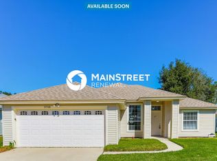3738 Woodbriar Dr, Orange Park, FL 32073
