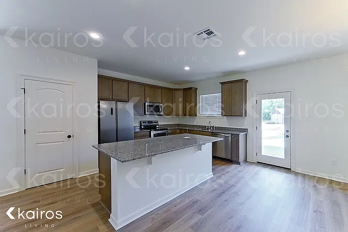 4 bed, 2.5 bath, 1788 sqft, $2,145 — Photo 4