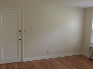 1582 Memorial Ave APT 1, West Springfield, MA 01089