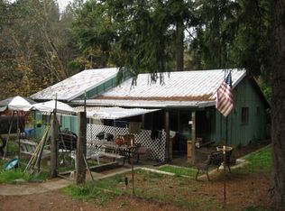 4720 Azalea Dr, Grants Pass, OR 97526