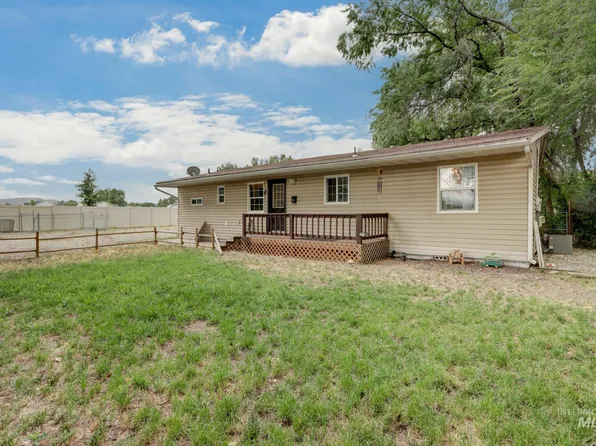 731 W 4th St, Emmett, ID 83617