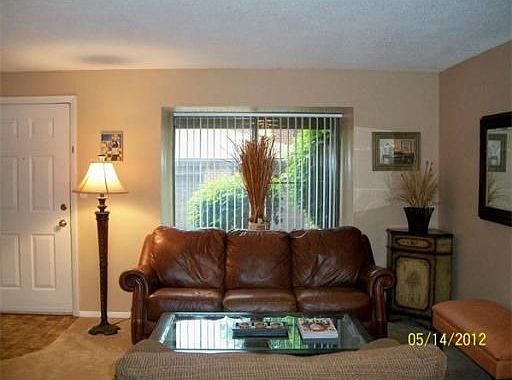 3rd image of 4 Cherrywood Dr