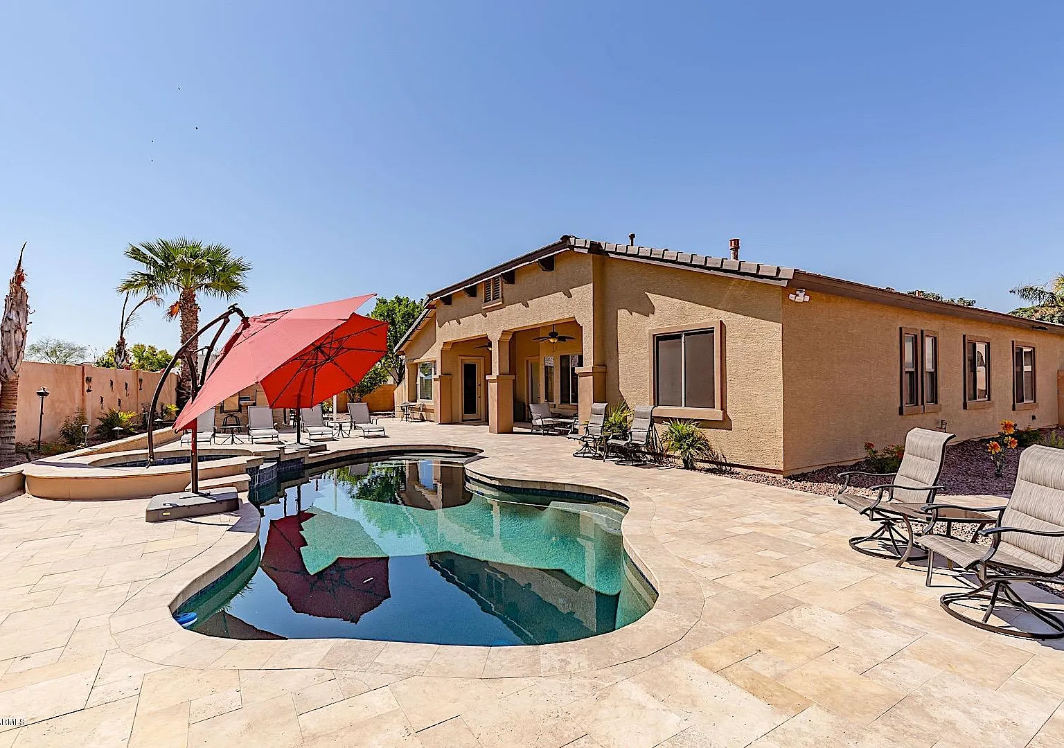 4 bed, 3.0 bath, 2894 sqft, $4,500 — Photo 1
