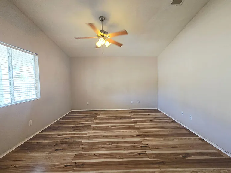 5547 Summer Joy St — Photo 16