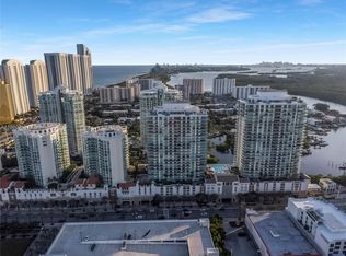 Parque Towers, Sunny Isles Beach, FL 33160