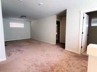 2073 Silverstone Dr, Forest Grove, OR