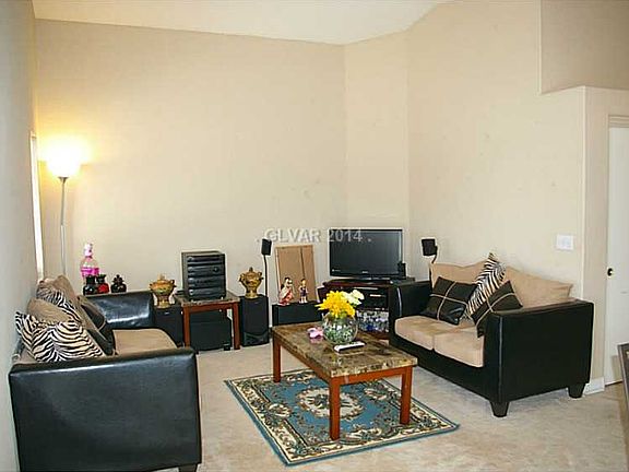 5th image of 2723 Knoll Point St