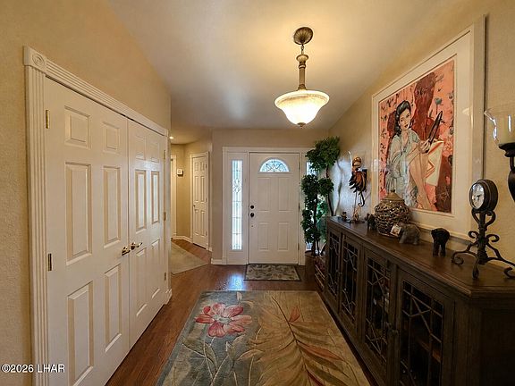 4th image of 3231 Maverick Dr