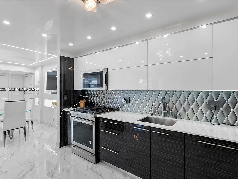 2030 S Ocean Dr #2127 — Photo 9