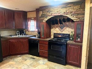 2nd image of 3669 E 25th Rd