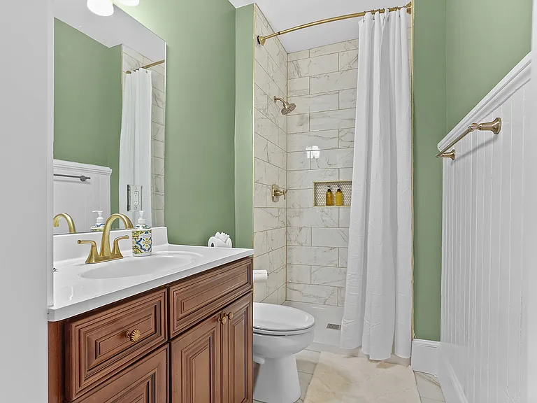 336 Madison Pl — Photo 15