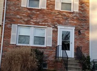 2098 Lake Grove Ln, Crofton, MD 21114