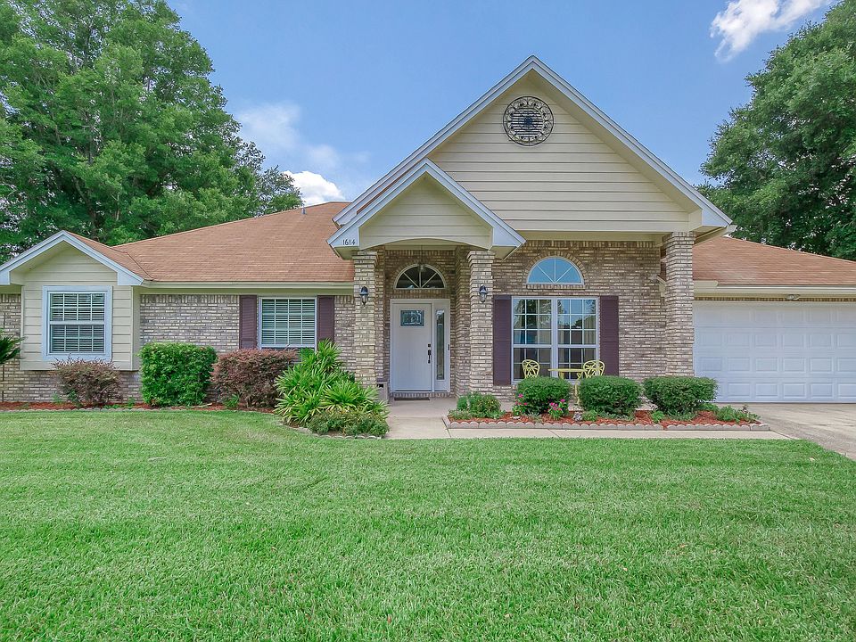 1st image of 1614 Rain Bird Ct
