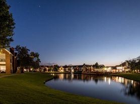 Sturbridge Commons