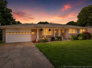 312 E 16th St, Claremore, OK 74017